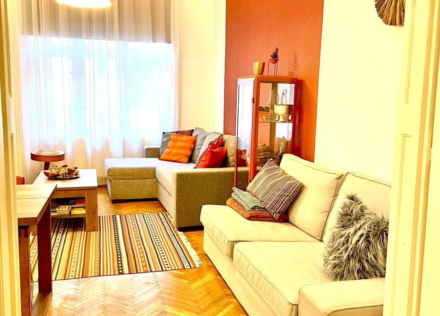 Orange Pearl Apartment 3 Rooms Next To Danube ブダペスト ハンガリー