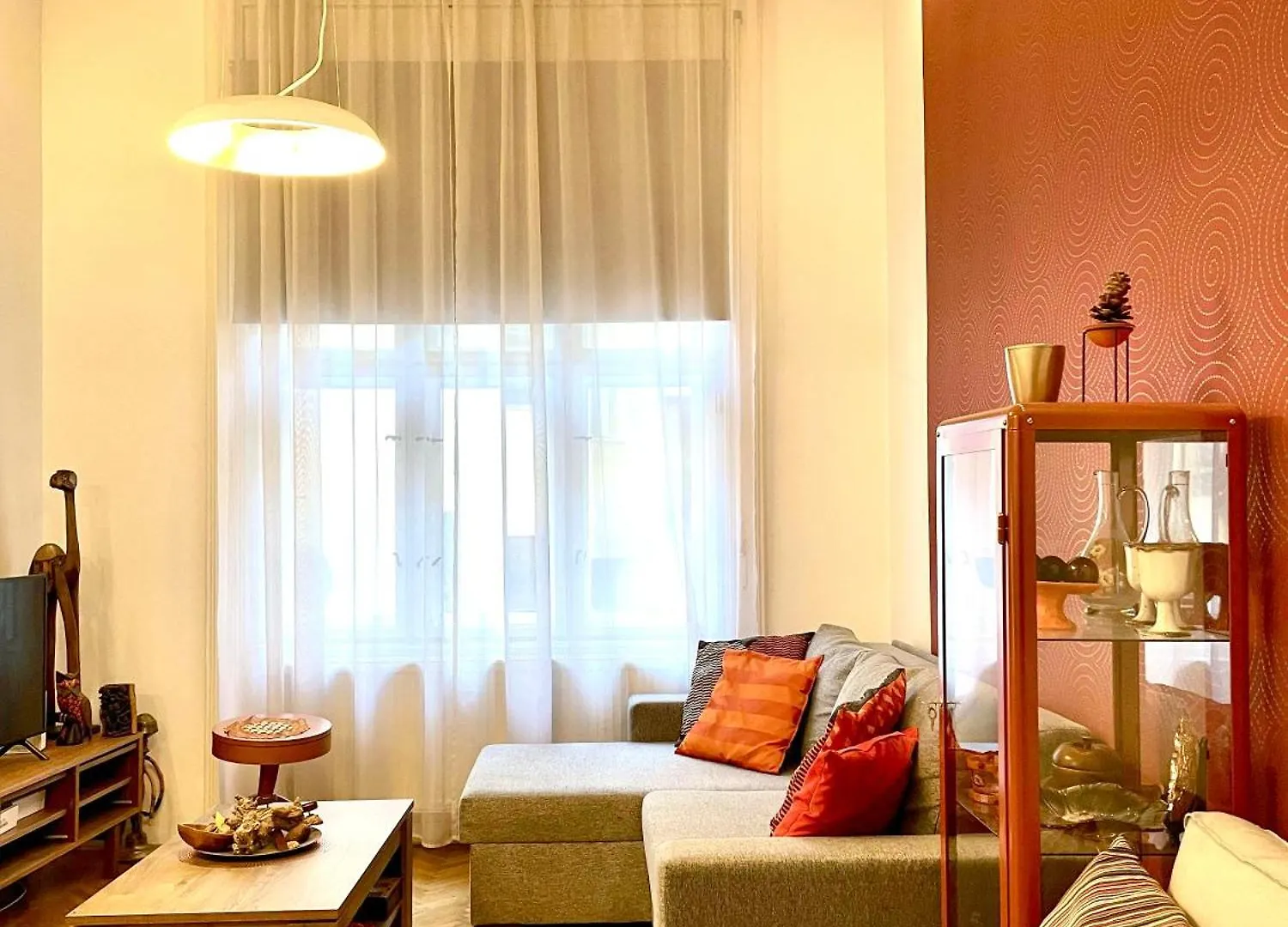 Orange Pearl Apartment 3 Rooms Next To Danube ブダペスト